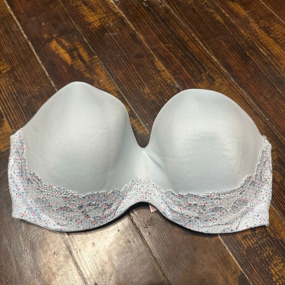 Victoria’s Secret lace light blue lined strapless 36DD bra